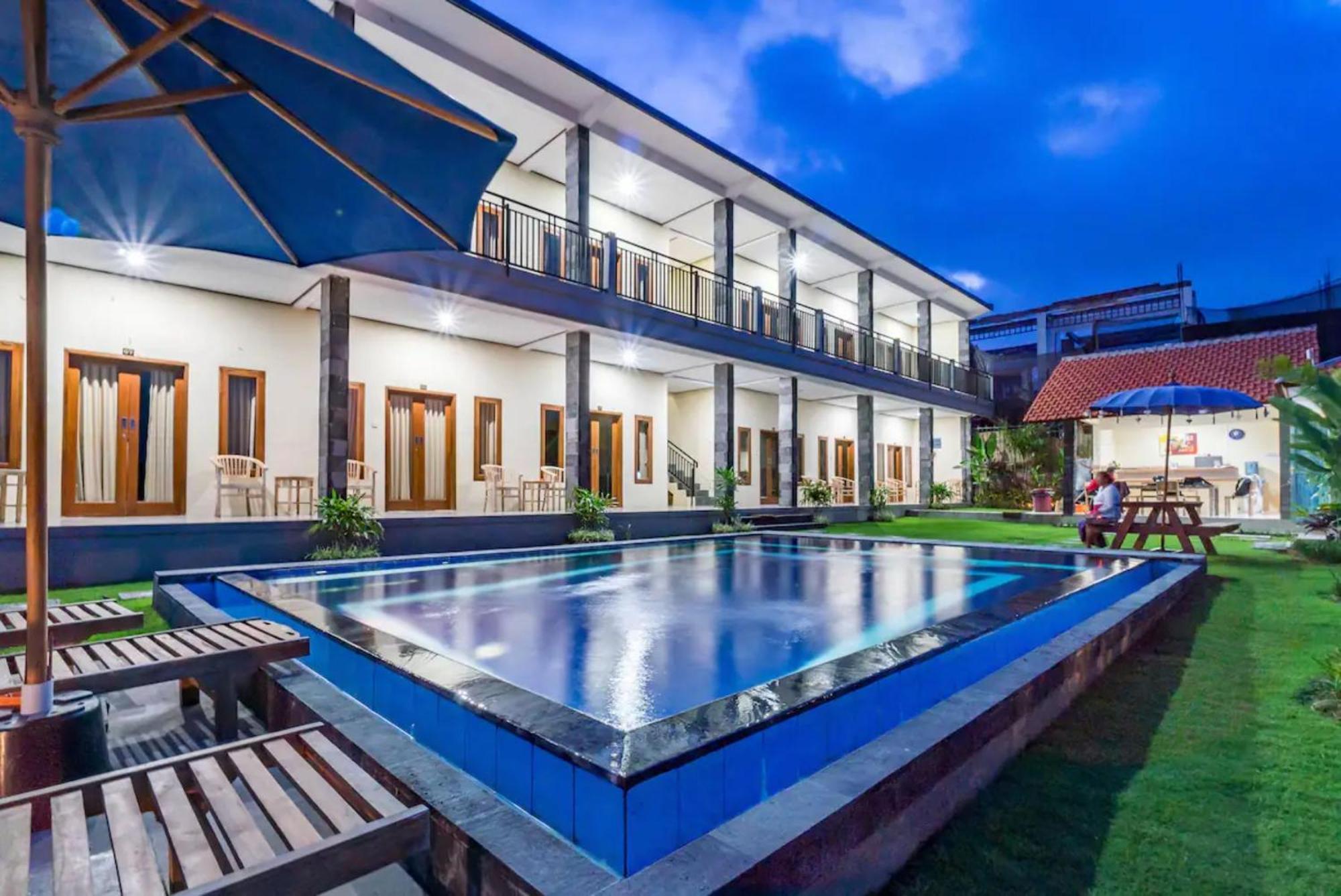 Pondok Lulik Homestay Canggu Buitenkant foto